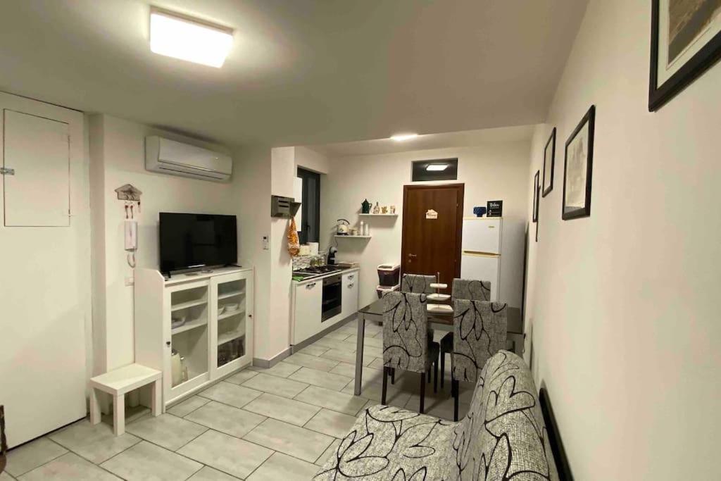 Sweet Home Apartment City Center คาตาเนีย ภายนอก รูปภาพ